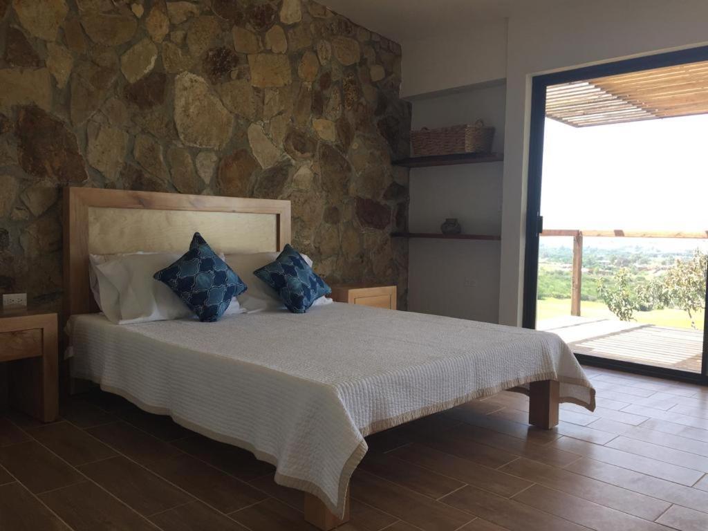 Chalet Nativo - Fabulous Terrace & Vineyard فالي دي جوادالوبي المظهر الخارجي الصورة